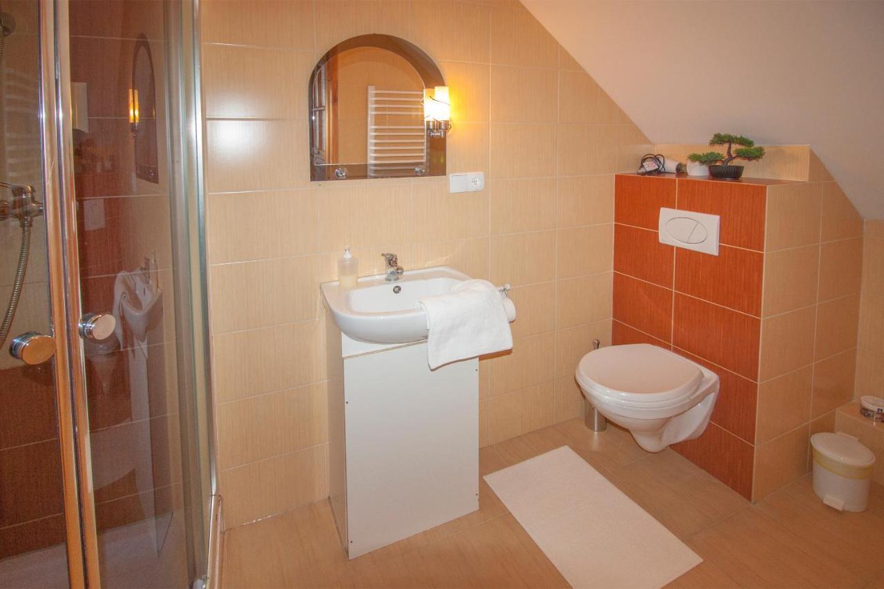Bieszczadzki Brat Apartamenty Polanczyk Exterior photo